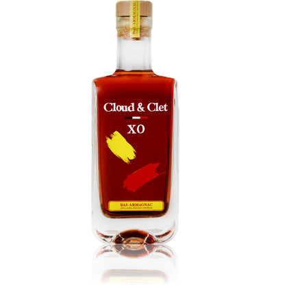 Cloud & Clet XO